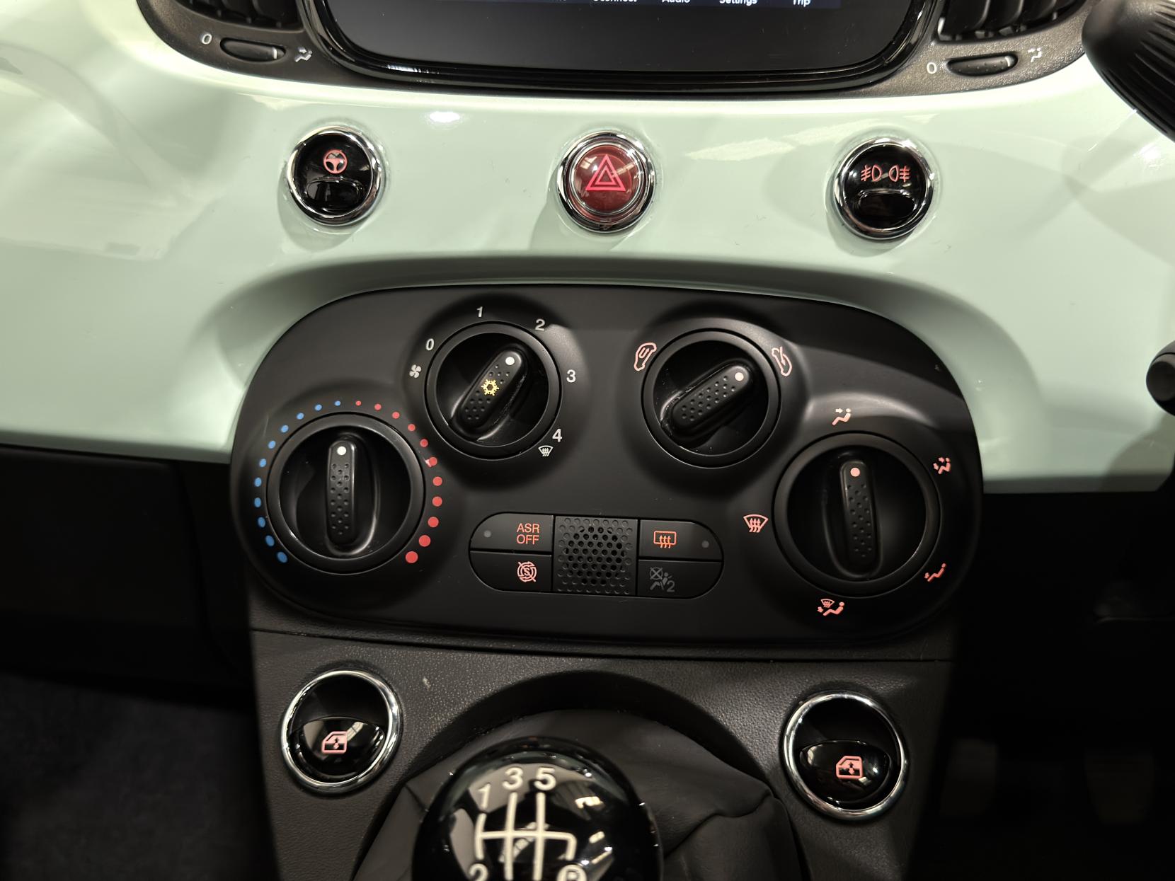 Fiat 500 1.0 MHEV Lounge Hatchback 3dr Petrol Manual Euro 6 (s/s) (70 bhp)