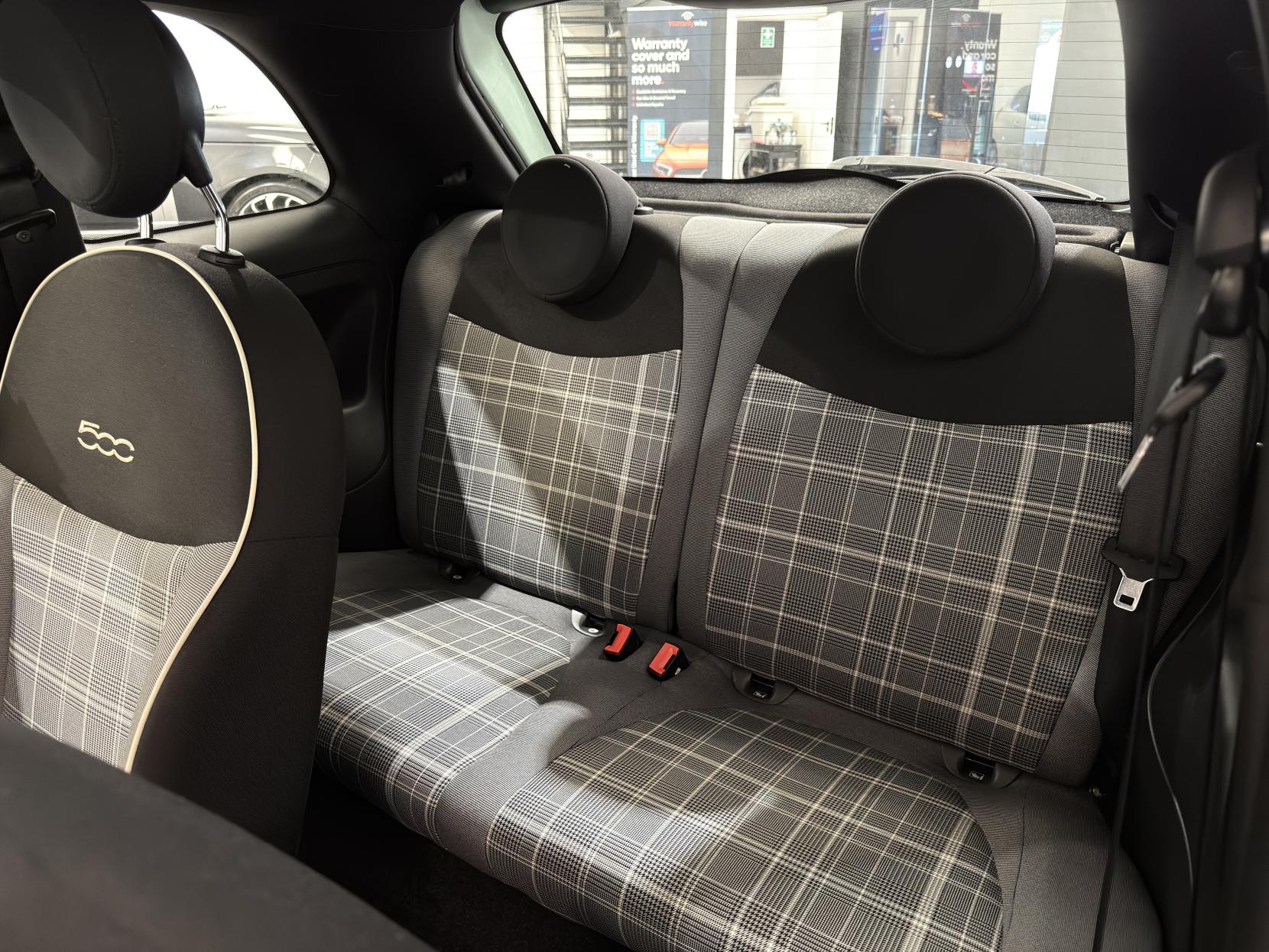 Fiat 500 1.0 MHEV Lounge Hatchback 3dr Petrol Manual Euro 6 (s/s) (70 bhp)