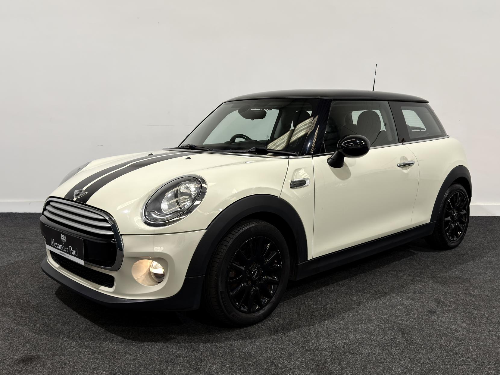 MINI Hatch 1.5 Cooper Hatchback 3dr Petrol Manual Euro 6 (s/s) (136 ps)