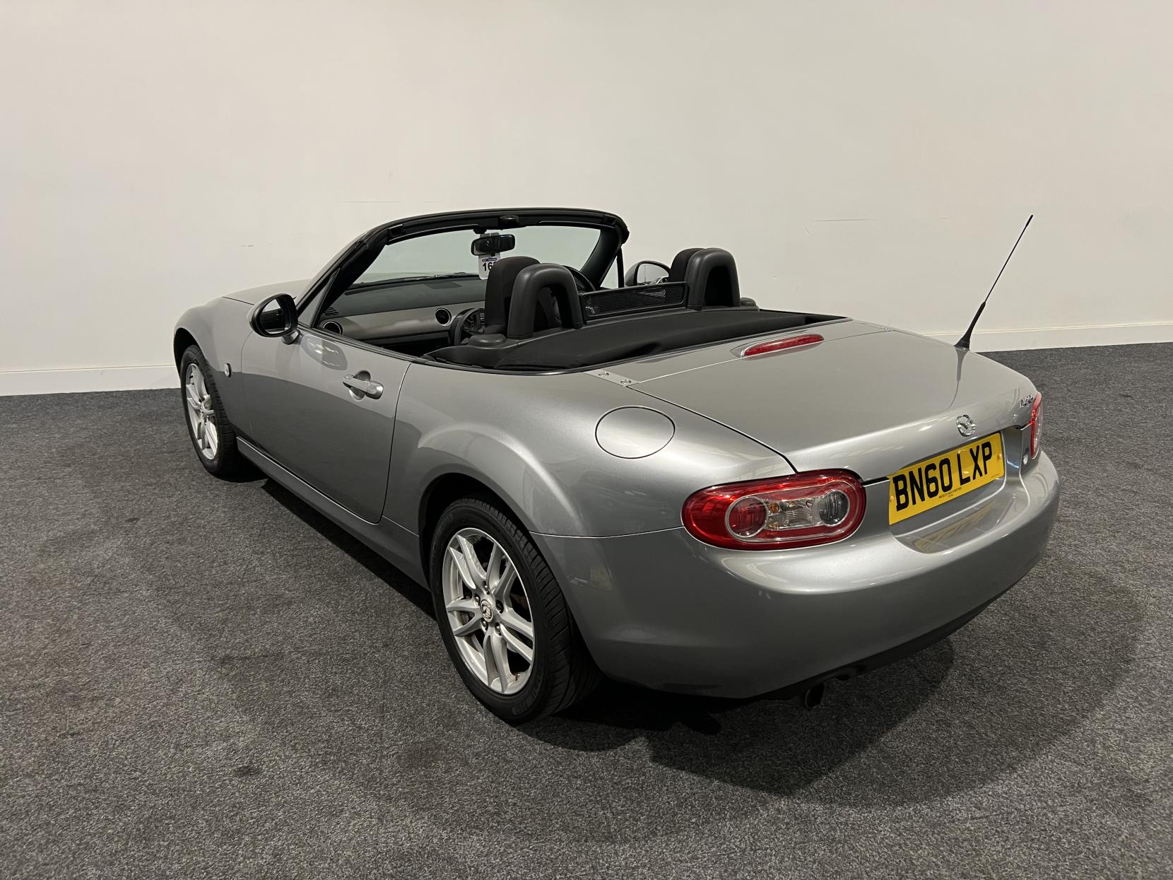 Mazda MX-5 1.8i SE Convertible 2dr Petrol Manual Euro 4 (126 ps)