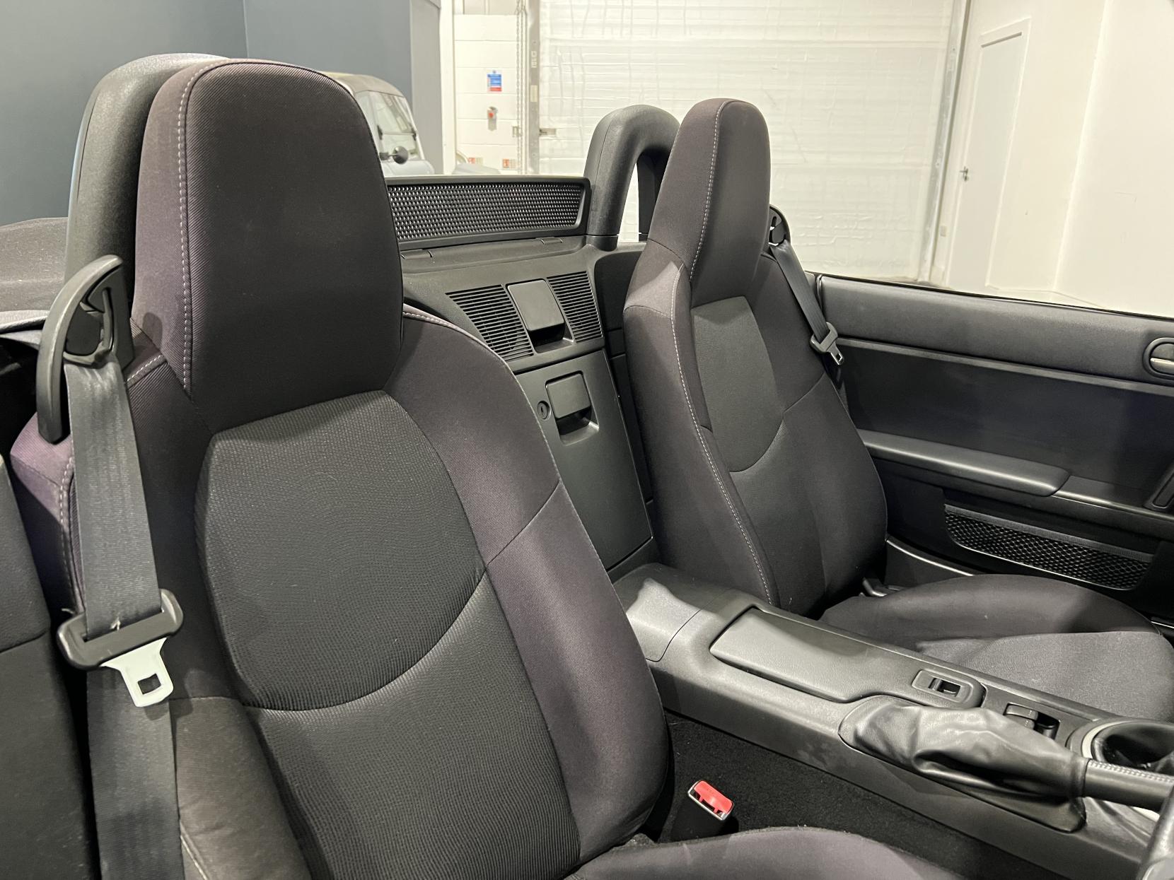 Mazda MX-5 1.8i SE Convertible 2dr Petrol Manual Euro 4 (126 ps)