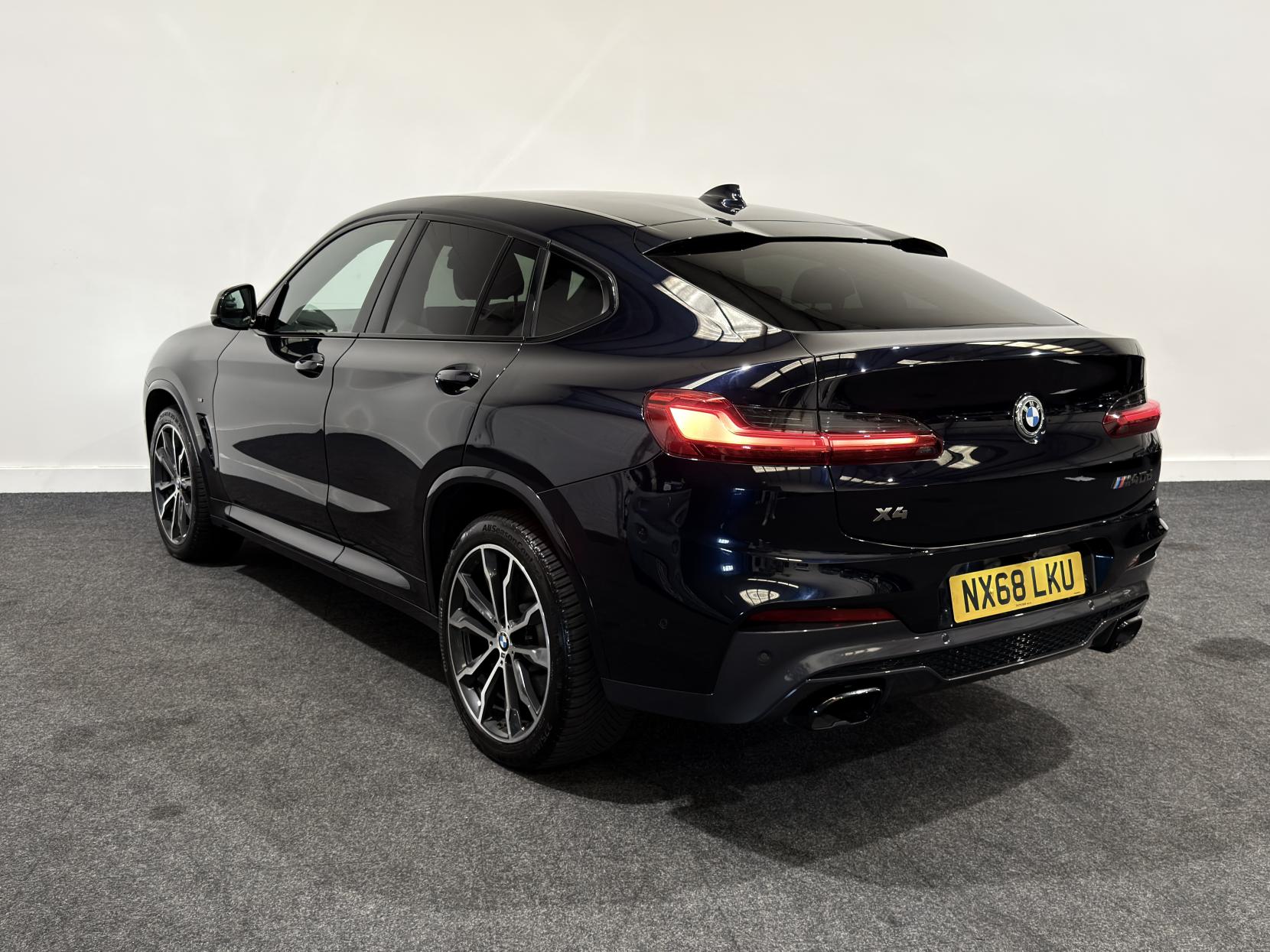 BMW X4 3.0 M40d SUV 5dr Diesel Auto xDrive Euro 6 (s/s) (326 ps)