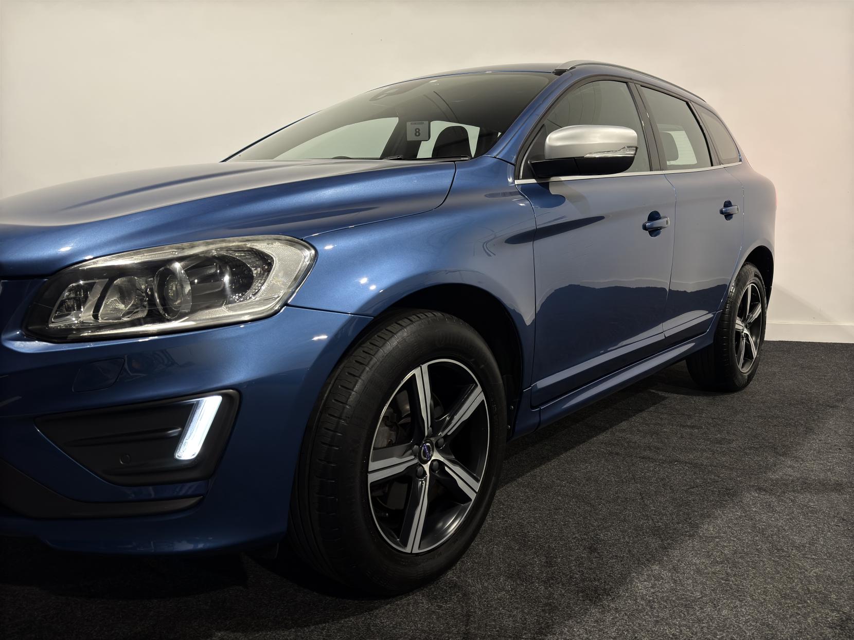 Volvo XC60 2.4 D4 R-Design Lux Nav SUV 5dr Diesel Auto AWD Euro 6 (s/s) (190 ps)