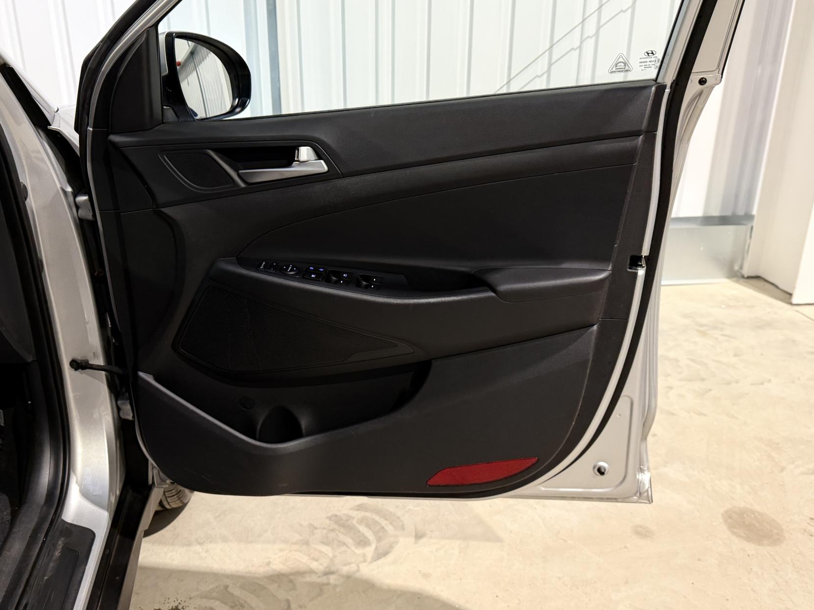 Hyundai TUCSON 1.7 CRDi Blue Drive SE SUV 5dr Diesel DCT Euro 6 (s/s) (141 ps)