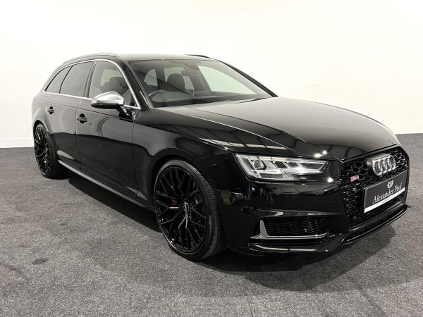 Audi S4 Avant 3.0 TFSI V6 Estate 5dr Petrol Tiptronic quattro Euro 6 (s/s) (354 ps)