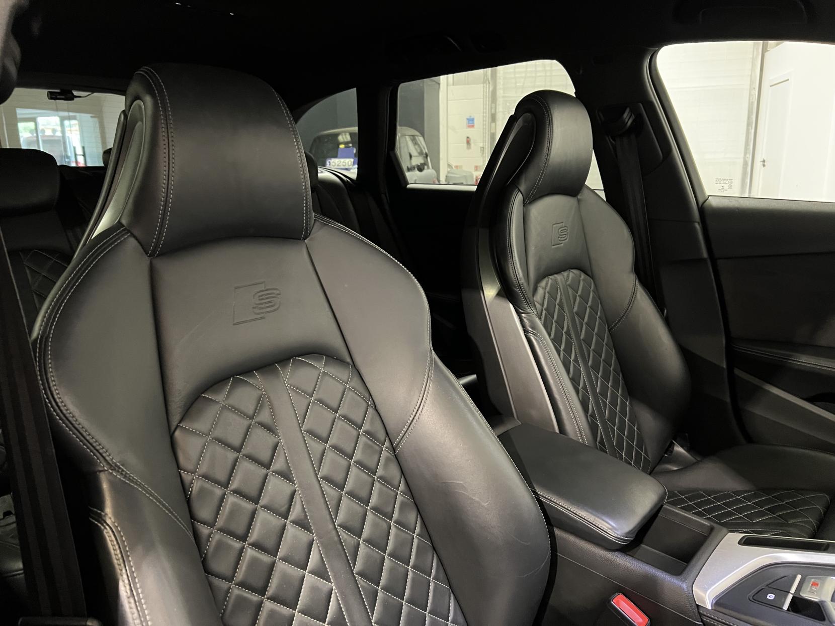 Audi S4 Avant 3.0 TFSI V6 Estate 5dr Petrol Tiptronic quattro Euro 6 (s/s) (354 ps)
