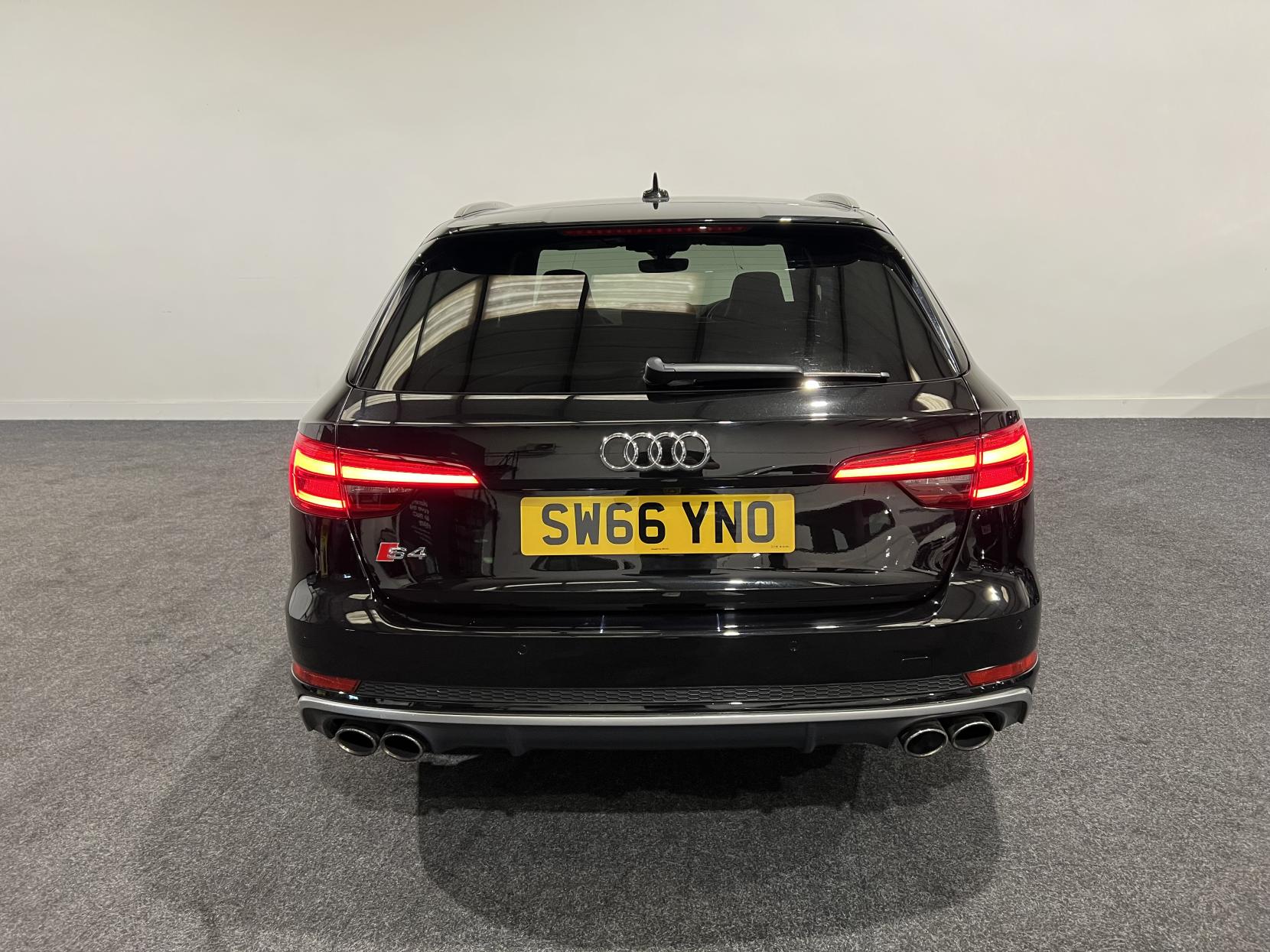 Audi S4 Avant 3.0 TFSI V6 Estate 5dr Petrol Tiptronic quattro Euro 6 (s/s) (354 ps)