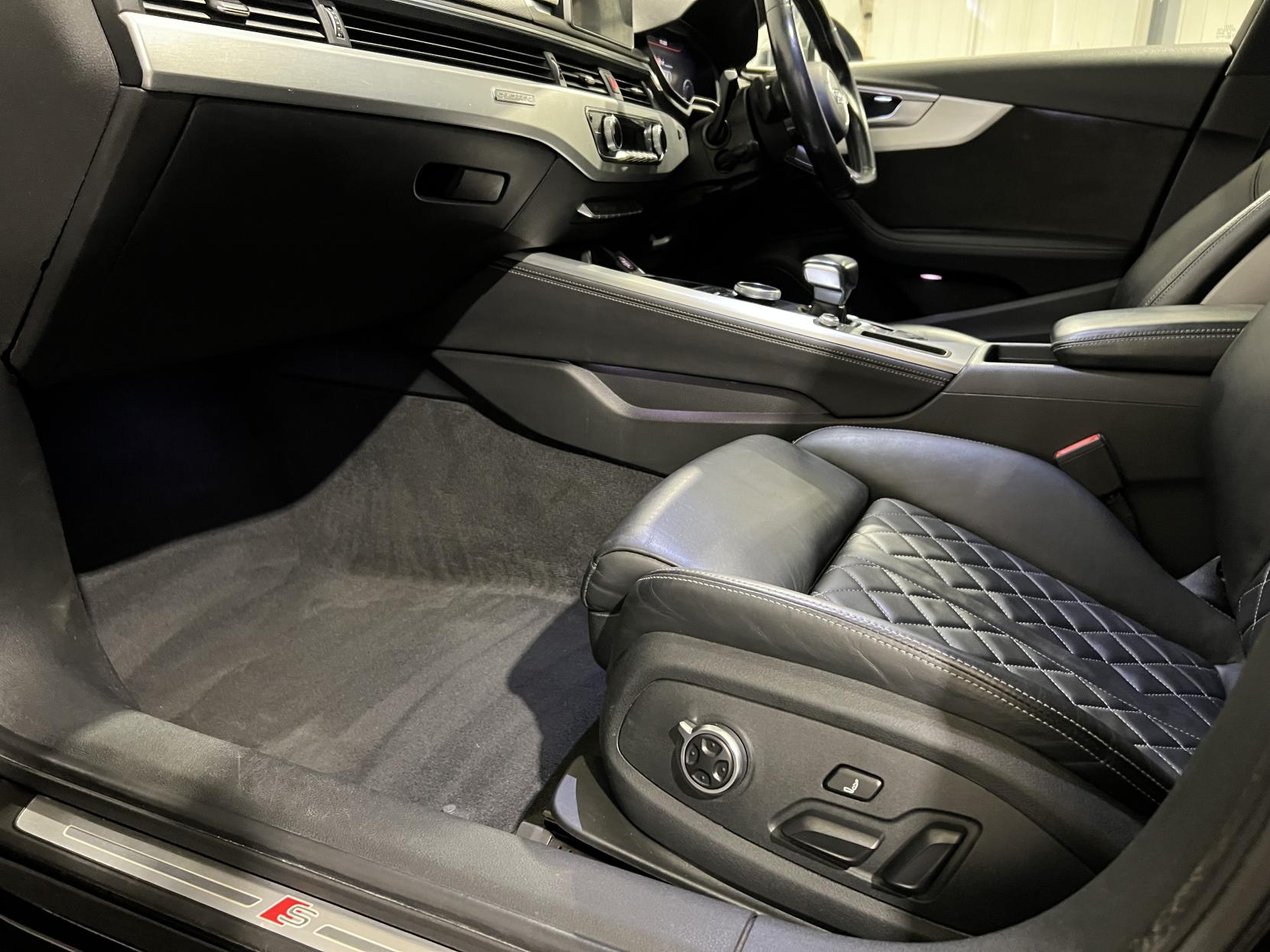Audi S4 Avant 3.0 TFSI V6 Estate 5dr Petrol Tiptronic quattro Euro 6 (s/s) (354 ps)