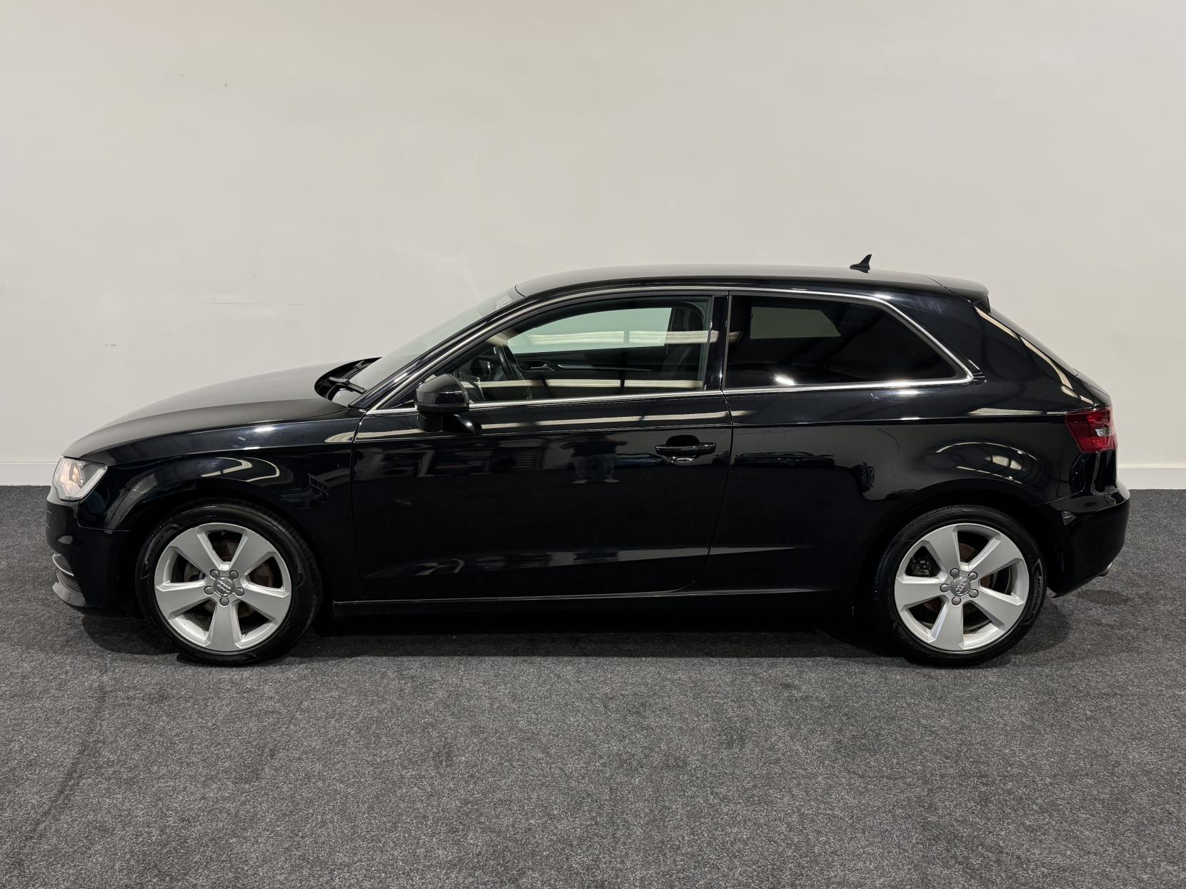 Audi A3 2.0 TDI Sport Hatchback 3dr Diesel Manual Euro 5 (s/s) (150 ps)