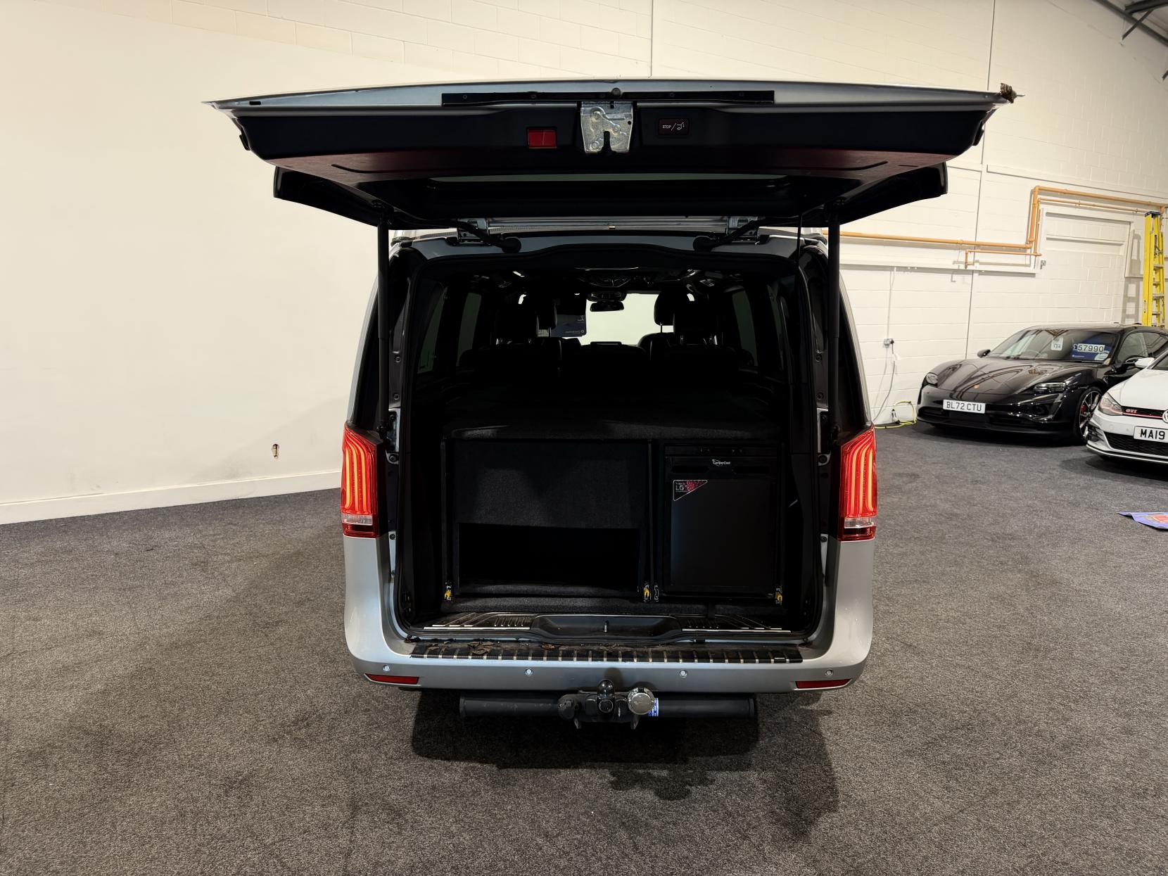 Volkswagen Transporter 2.0 TDI T32 BlueMotion Tech Highline Kombi Double Cab 5dr Diesel DSG FWD SWB Euro 6 (s/s) (150 ps)