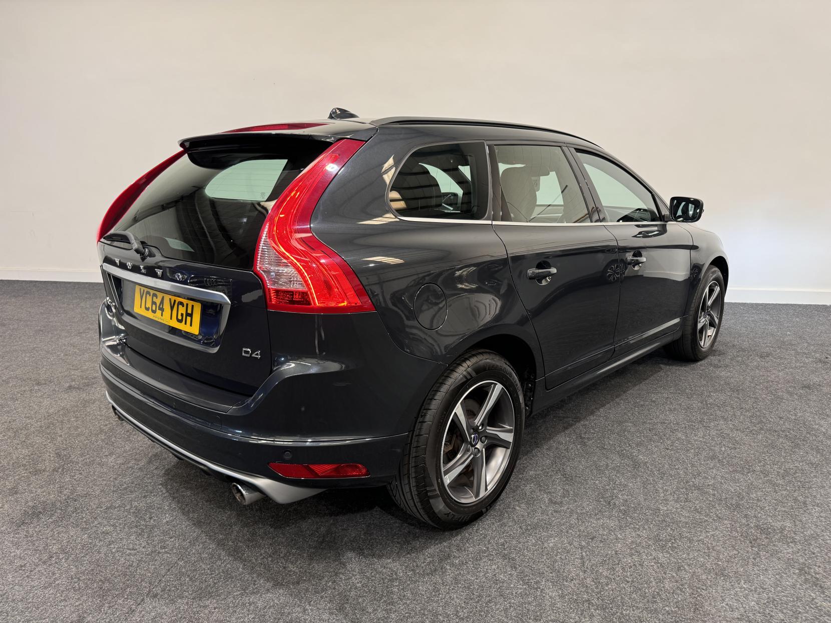 Volvo XC60 2.0 D4 R-Design SUV 5dr Diesel Manual Euro 6 (s/s) (181 ps)