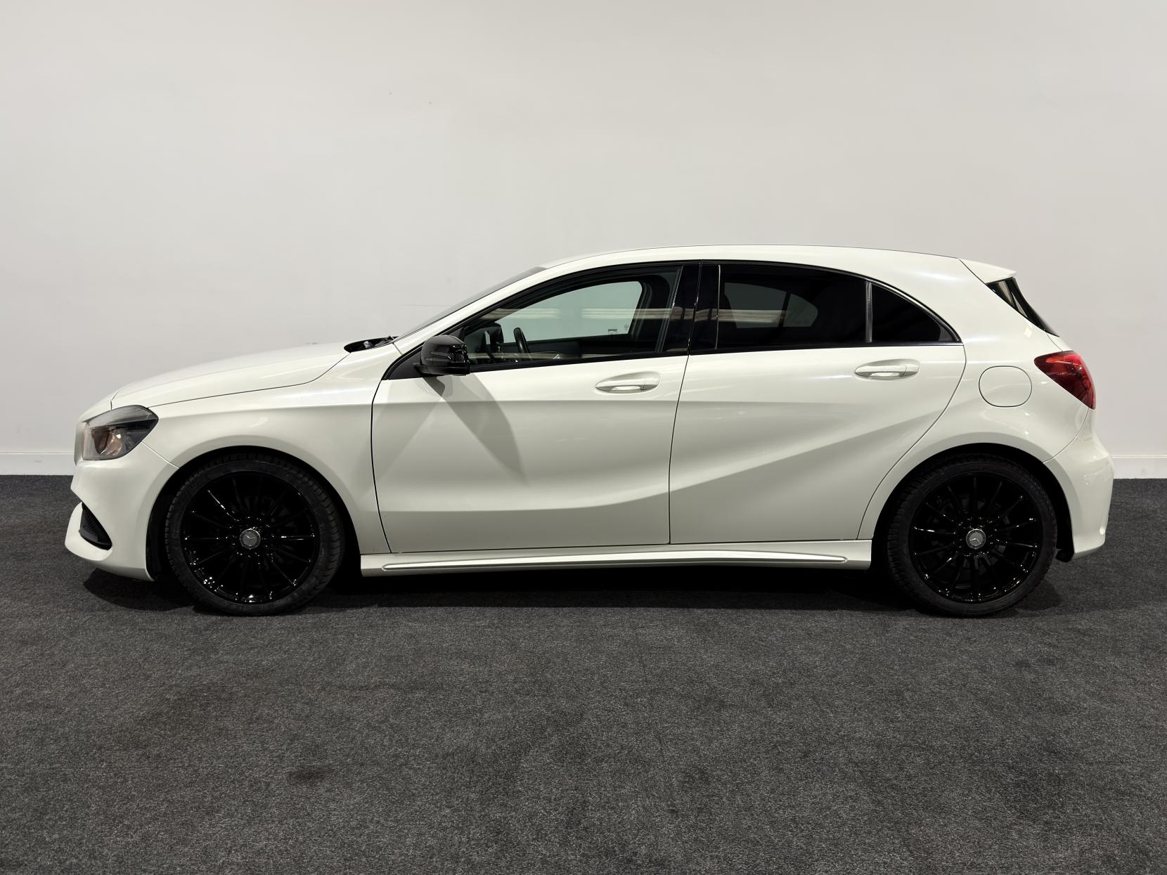 Mercedes-Benz A Class 2.1 A200d AMG Line Hatchback 5dr Diesel 7G-DCT Euro 6 (s/s) (136 ps)