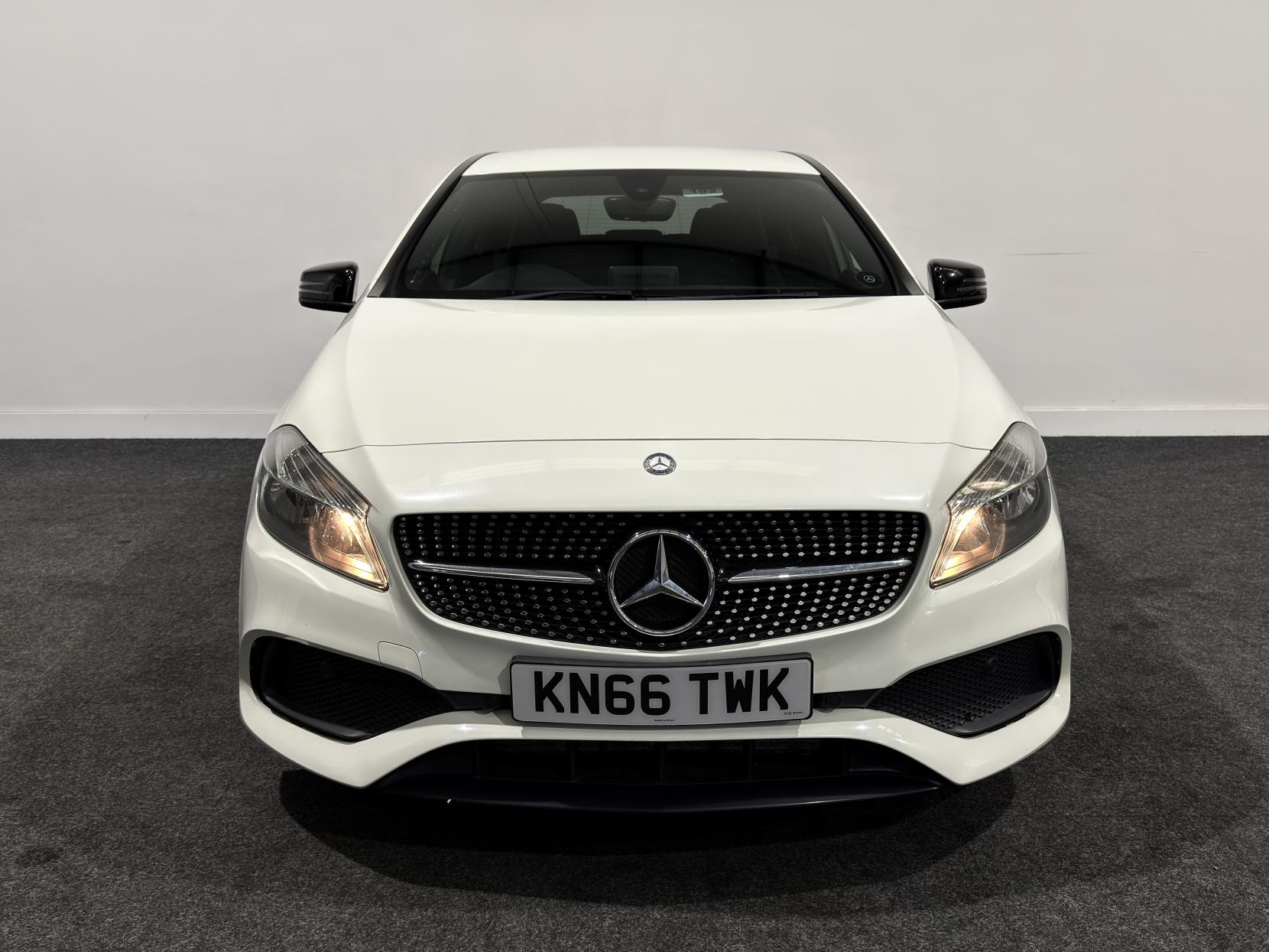 Mercedes-Benz A Class 2.1 A200d AMG Line Hatchback 5dr Diesel 7G-DCT Euro 6 (s/s) (136 ps)