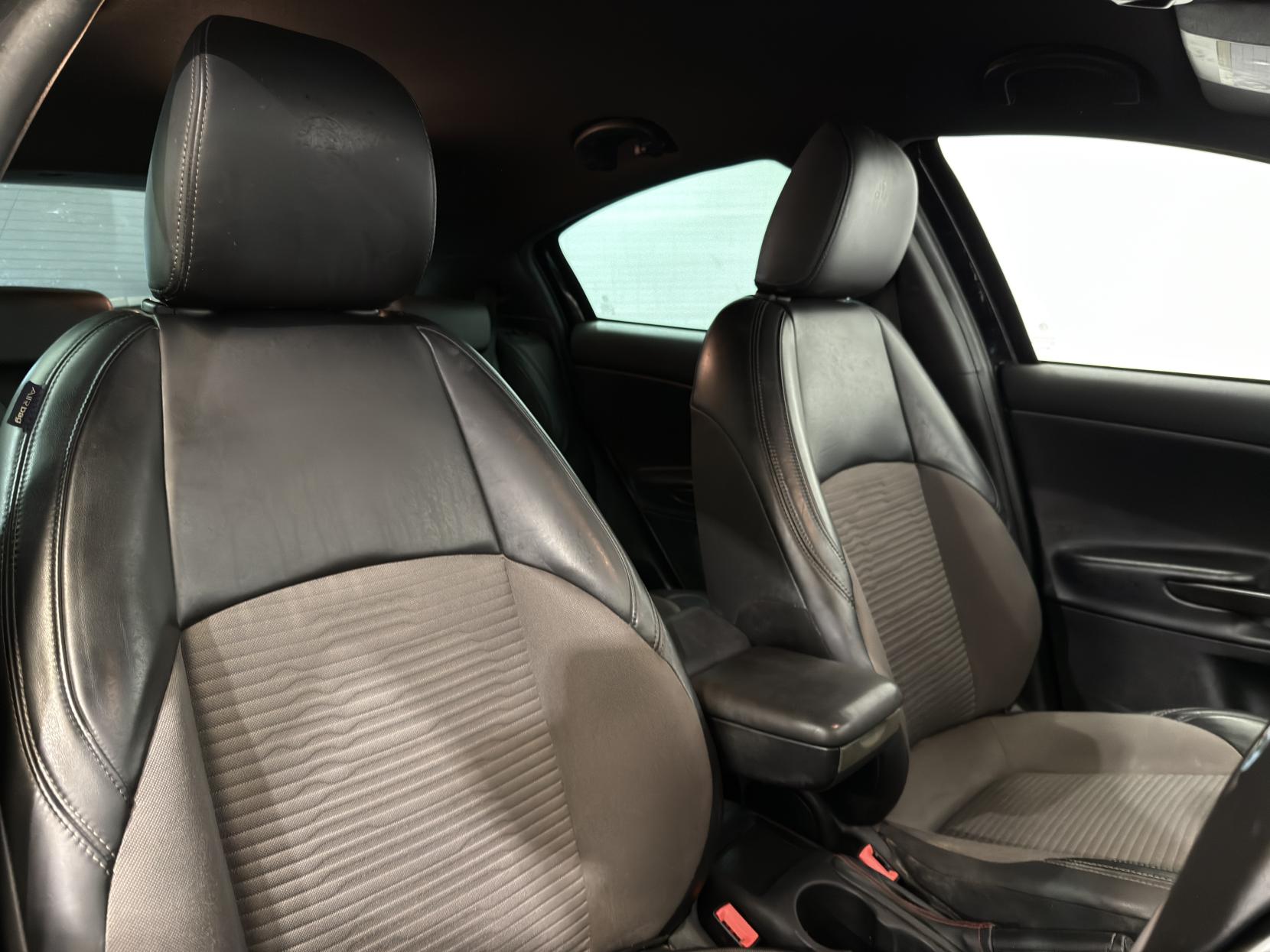 Alfa Romeo Giulietta 1.4 TB MultiAir Exclusive Hatchback 5dr Petrol Manual Euro 6 (s/s) (170 bhp)