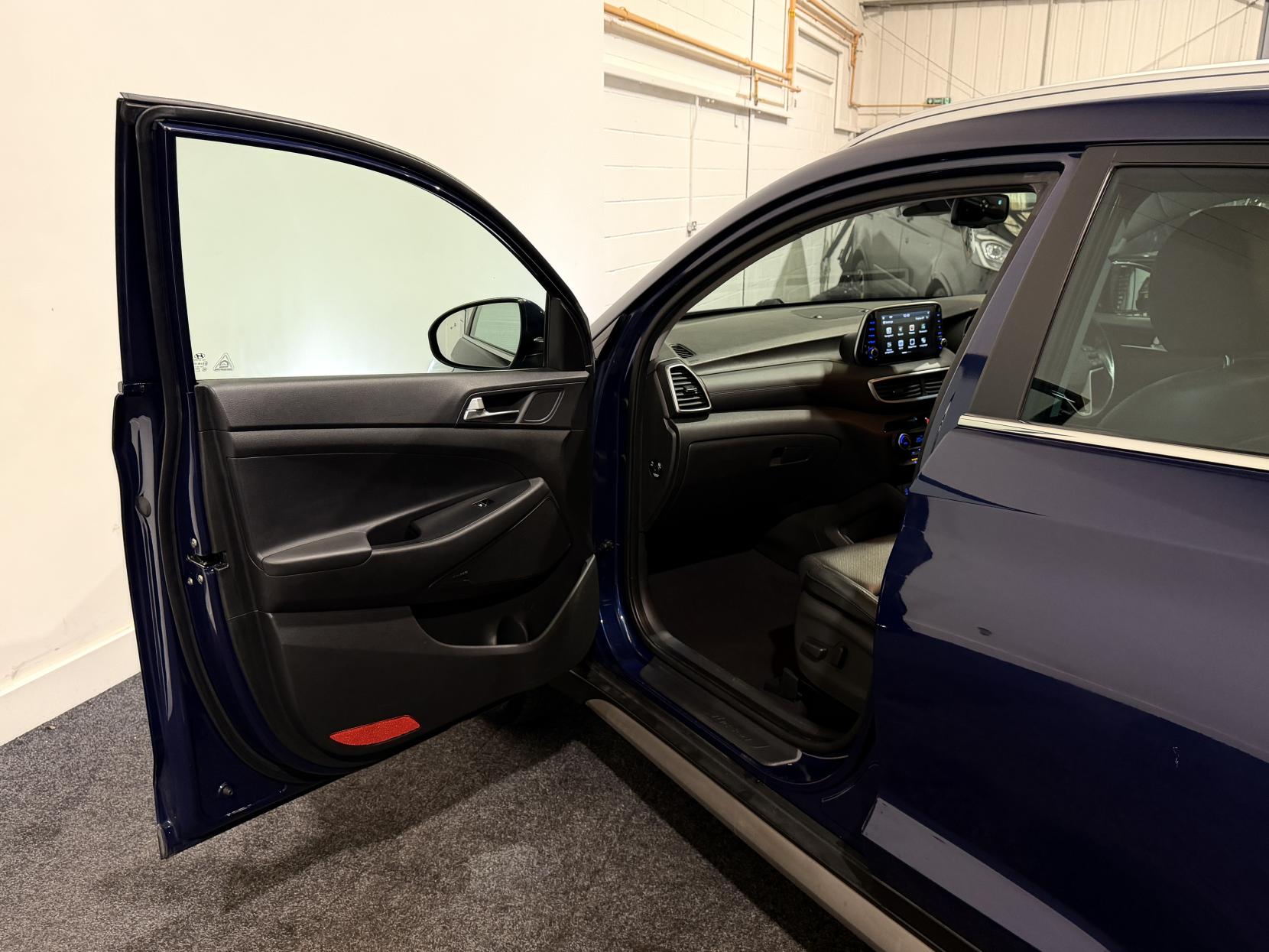 Hyundai TUCSON 1.6 CRDi Premium SUV 5dr Diesel Manual Euro 6 (s/s) (115 ps)