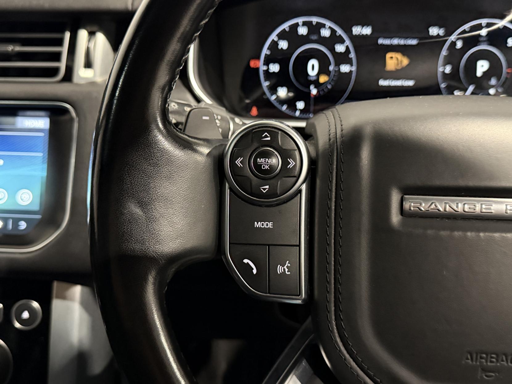 Land Rover Range Rover 4.4 SD V8 Vogue SUV 5dr Diesel Auto 4WD Euro 6 (s/s) (339 ps)
